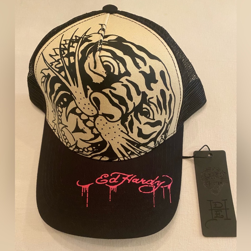 NEW ED HARDY Tiger Outline Hat in Ivory Black